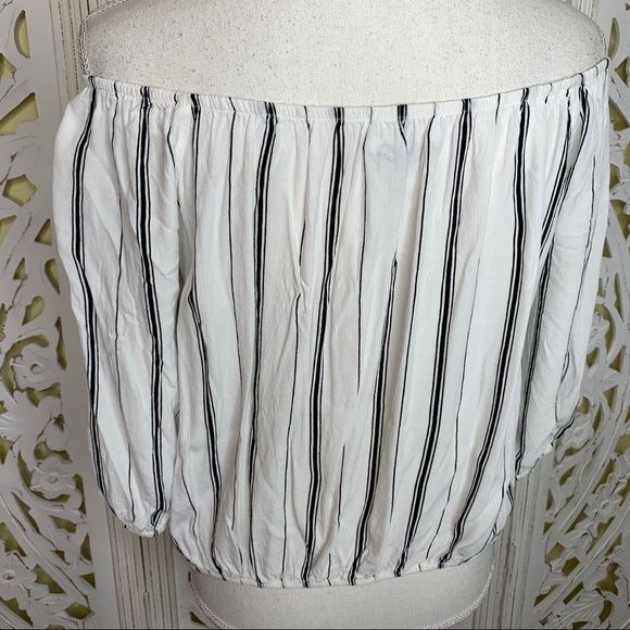Faithfull The Brand Off Shoulder Striped Top - Picture 5 of 8